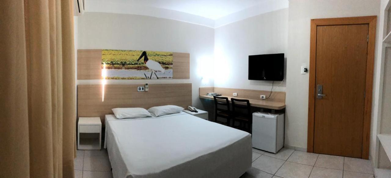 Hotel Veneza Cuiabá Exteriör bild